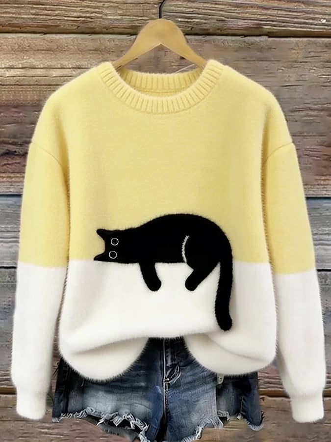 Sylvia™ | Elegant Oversized Jumper with Cat Design